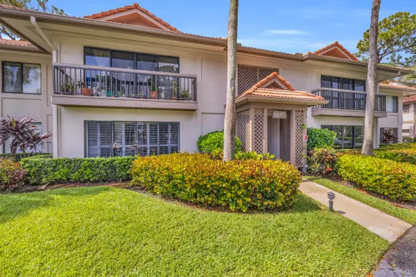 1105 Duncan Circle #104, Palm Beach Gardens, FL 33418