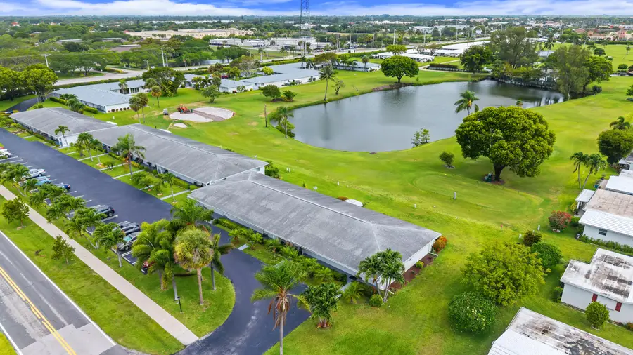 2017 SW Golf Lane #113, Boynton Beach, FL 33426 - #2