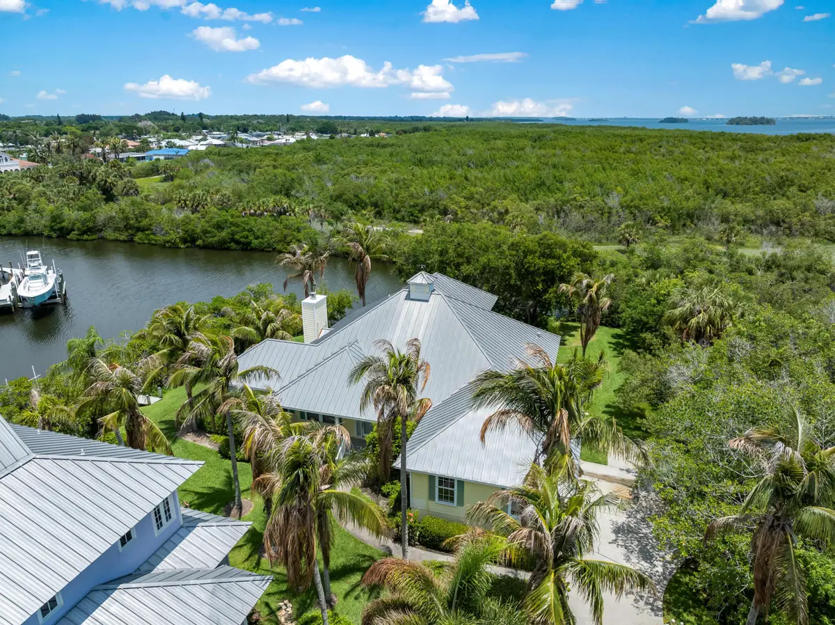2165 SE 7th Ave Avenue Se, Vero Beach, FL 32962 - #1