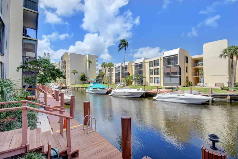 4 Royal Palm Way, Boca Raton, FL 33432 - #2