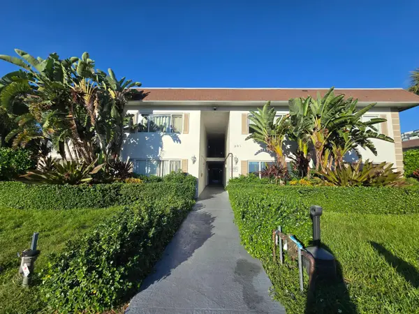 201 SE 6th Avenue #16, Pompano Beach, FL 33060