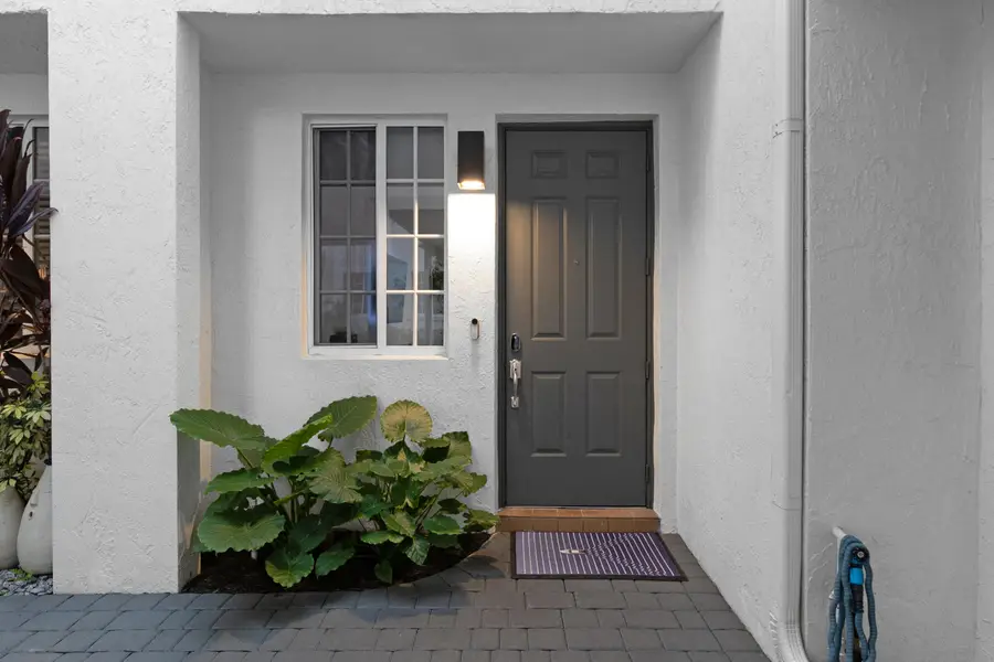 732 SE 2nd Street #732, Pompano Beach, FL 33060 - #3