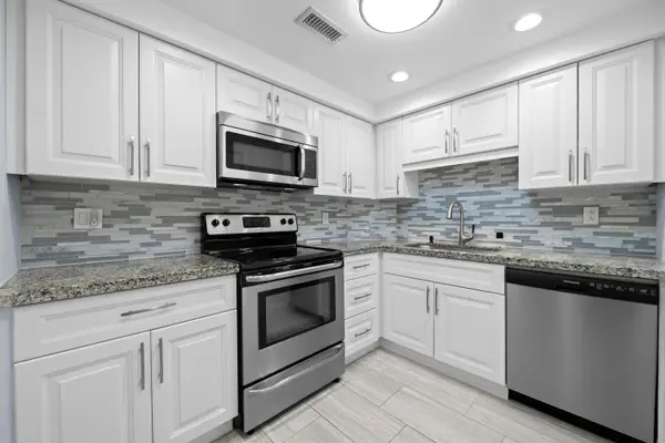 9 NE 19th Court #C110, Wilton Manors, FL 33305