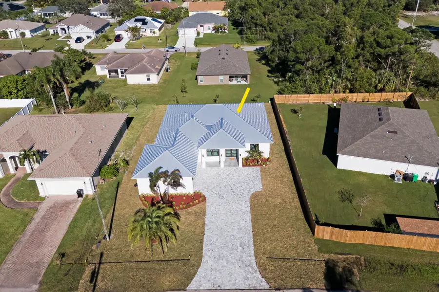 5945 NW Foust Circle, Port Saint Lucie, FL 34986 - #3