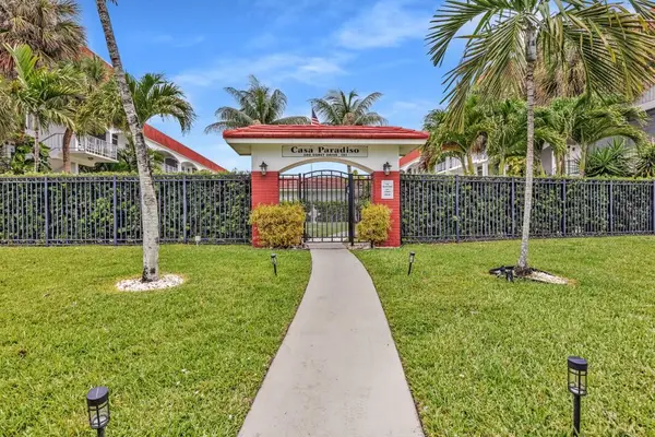 580 Egret Drive #121, Hallandale Beach, FL 33009