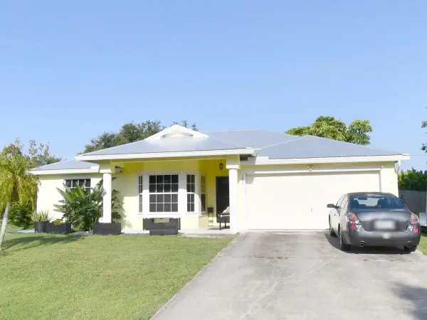 195 NW Friar Street, Port St Lucie, FL 34983