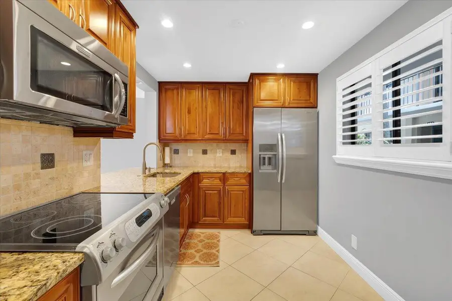 5190 Las Verdes Circle #108, Delray Beach, FL 33484 - #3