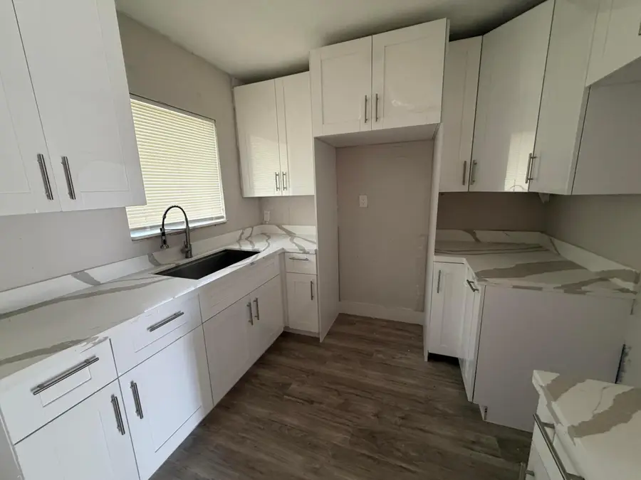 1437 NW 10th Place, Fort Lauderdale, FL 33311 - #3