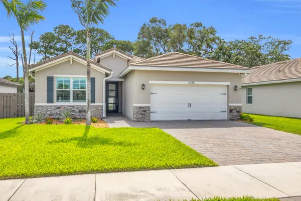 2275 SW Strawberry Terrace, Palm City, FL 34990