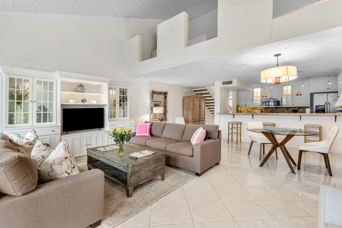 301 Old Meadow Way, Palm Beach Gardens, FL 33418 - #1