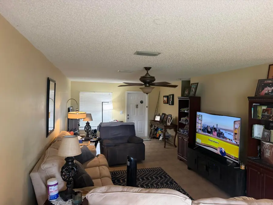 6718 Duval Avenue, West Palm Beach, FL 33411 - #3