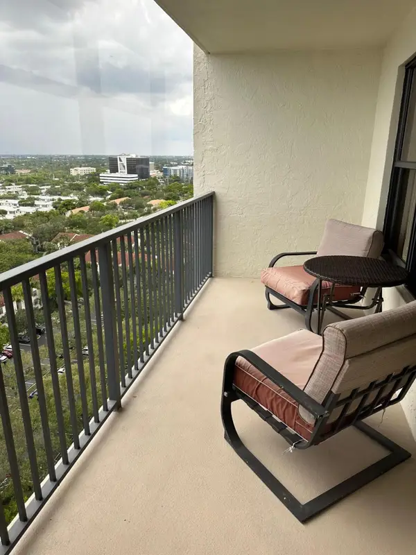 3200 N Port Royale Dr Drive N #2004, Fort Lauderdale, FL 33308