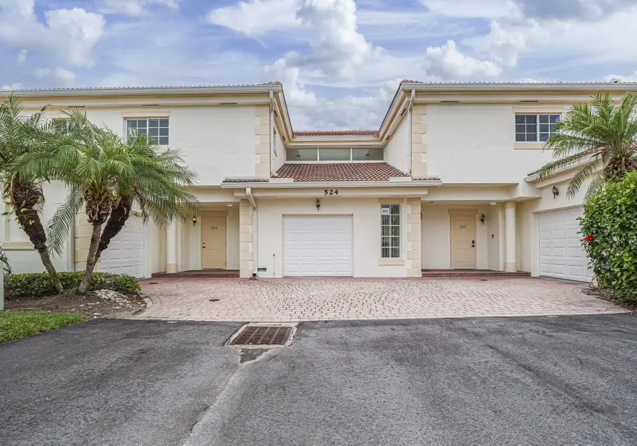 524 7th Square #101, Vero Beach, FL 32962 - #3