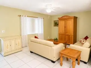 175 Flanders D, Delray Beach, FL 33484