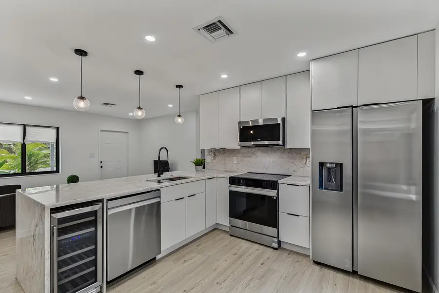 1101 SW 19th Avenue, Fort Lauderdale, FL 33312 - #3