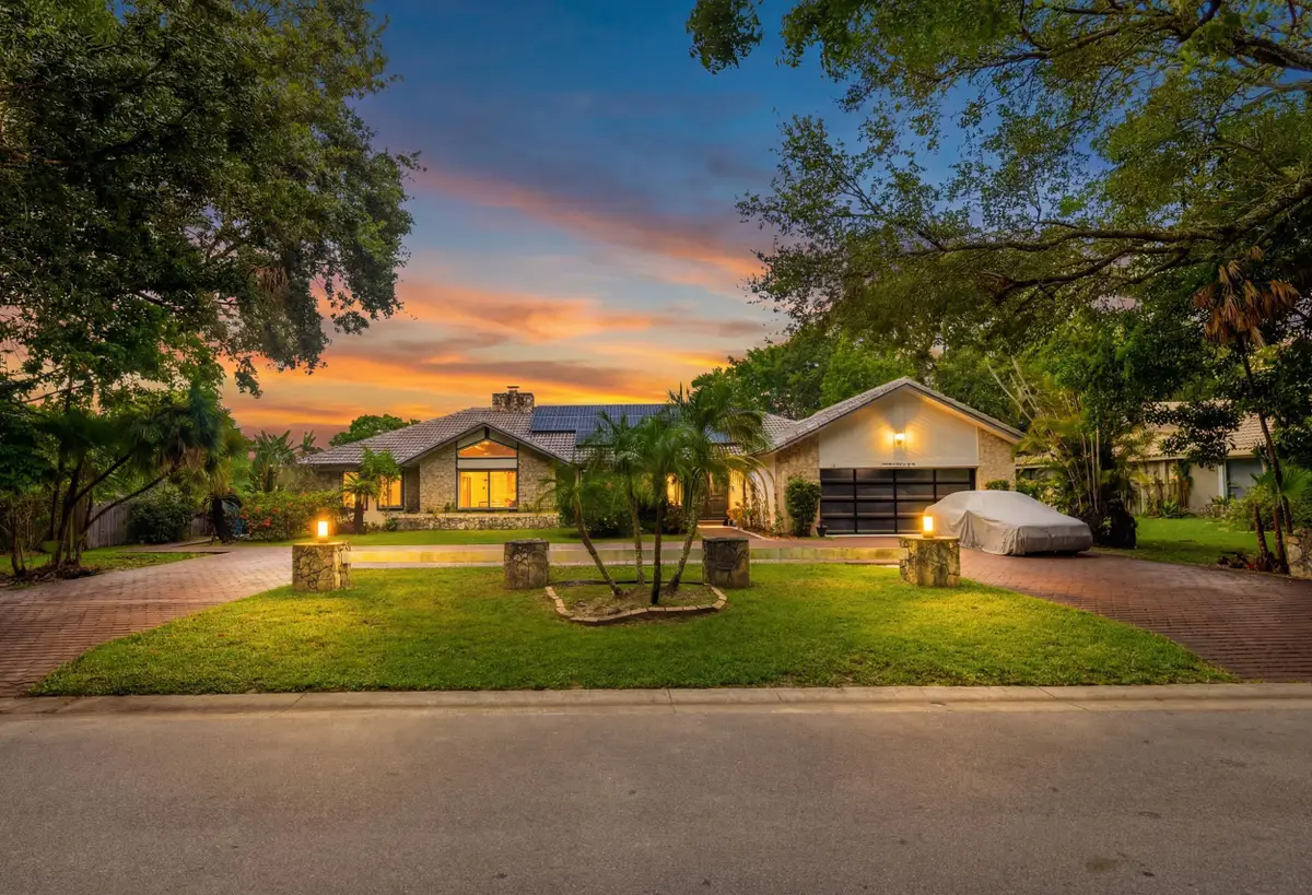 251 NW 104th Avenue, Coral Springs, FL 33071 - #1
