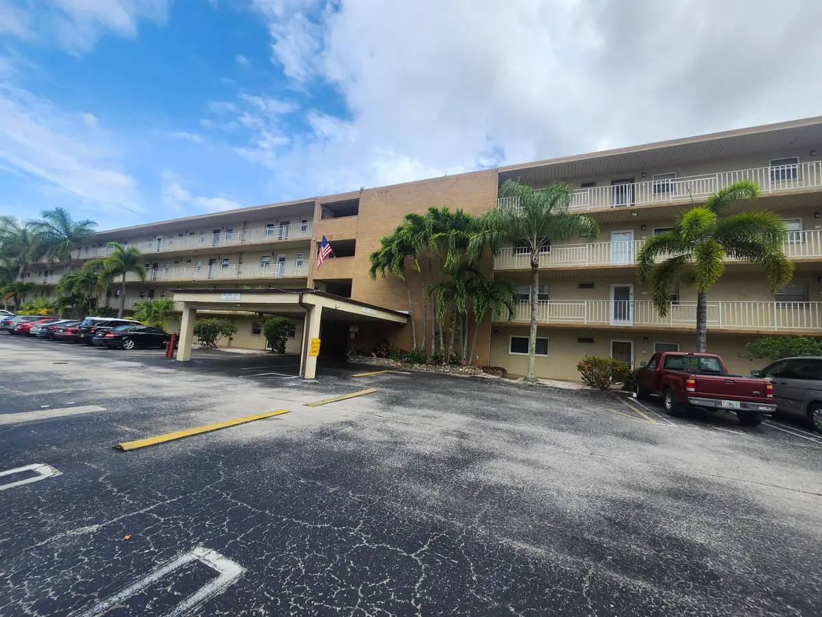 330 NE 26th Avenue #411, Boynton Beach, FL 33435 - #1