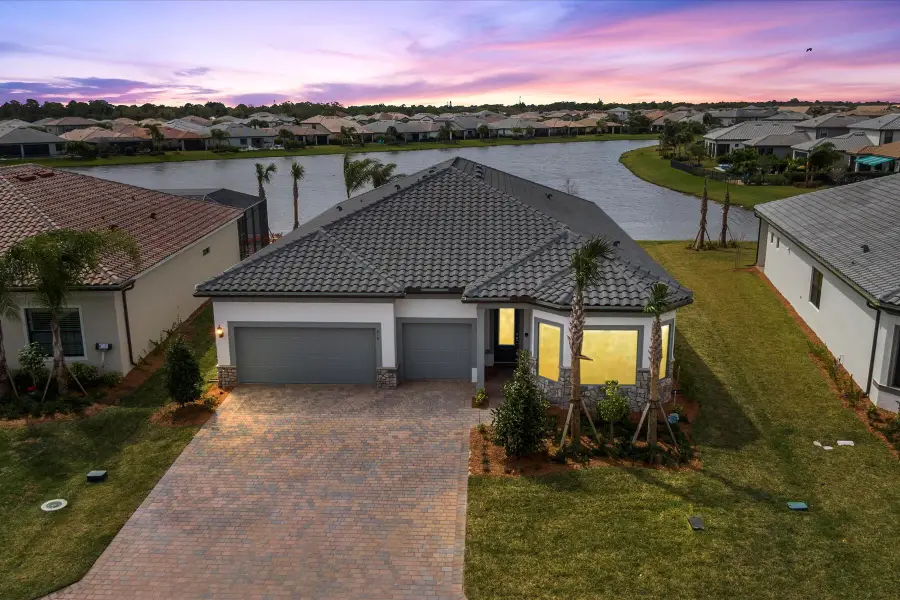 818 SE Courances Drive, Port Saint Lucie, FL 34984 - #2