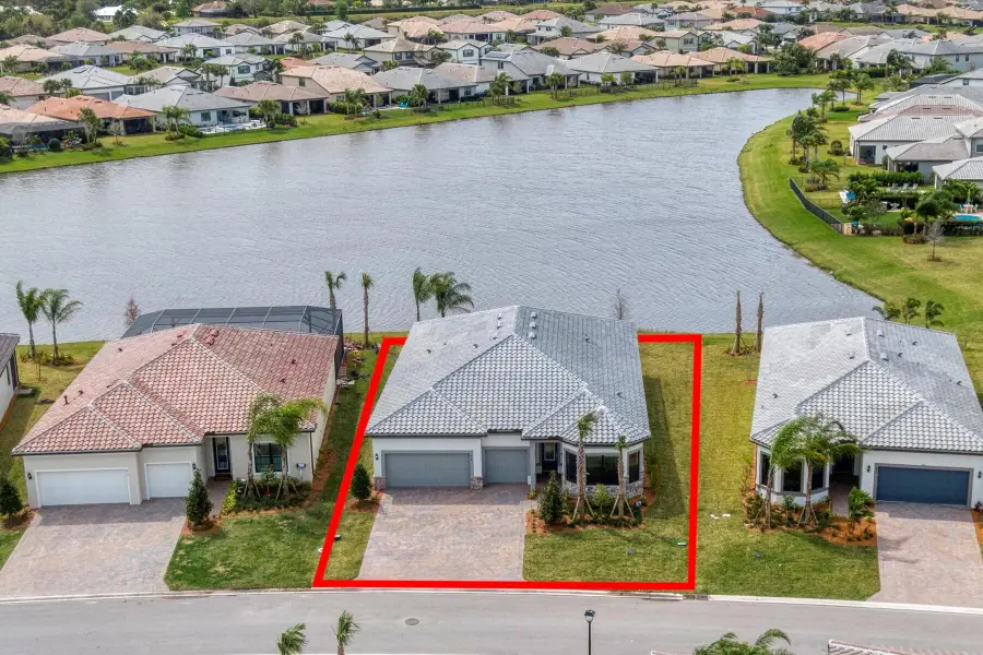 818 SE Courances Drive, Port Saint Lucie, FL 34984 - #3