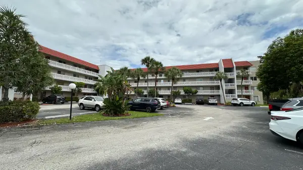 3601 Inverrary Drive #206, Lauderhill, FL 33319