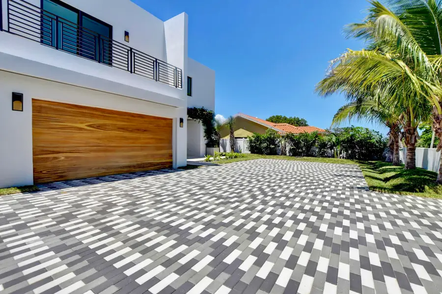855 NW 4th Avenue, Boca Raton, FL 33432 - #3