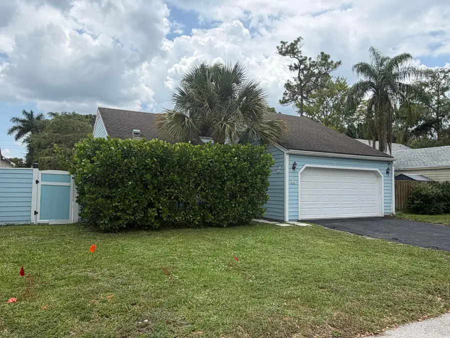 537 Goldenwood Way, Wellington, FL 33414 - #3