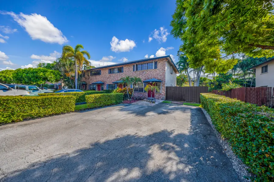 2124 NE 9th Avenue, Wilton Manors, FL 33305 - #3