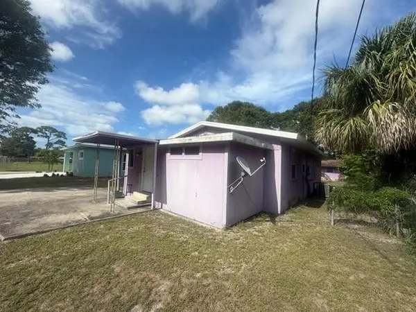 1804 S 30th S, Fort Pierce, FL 34947