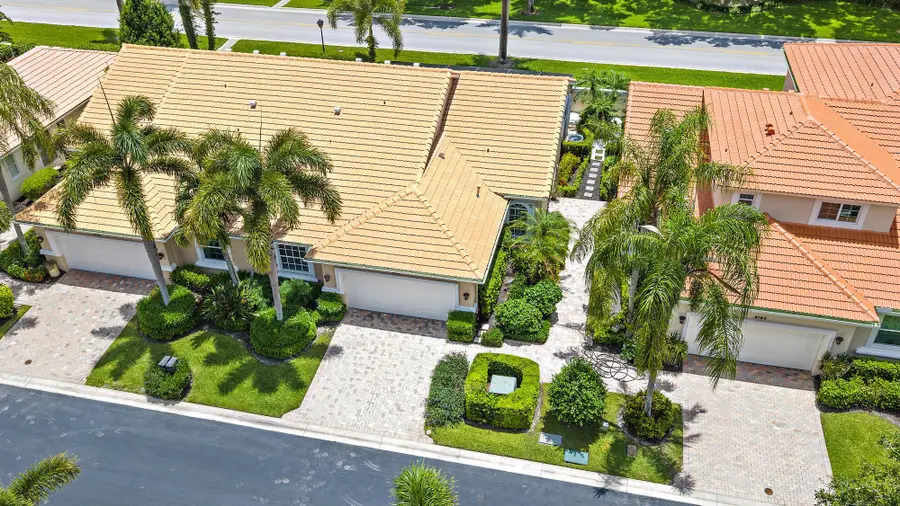 8164 Sandpiper Way, West Palm Beach, FL 33412 - #2