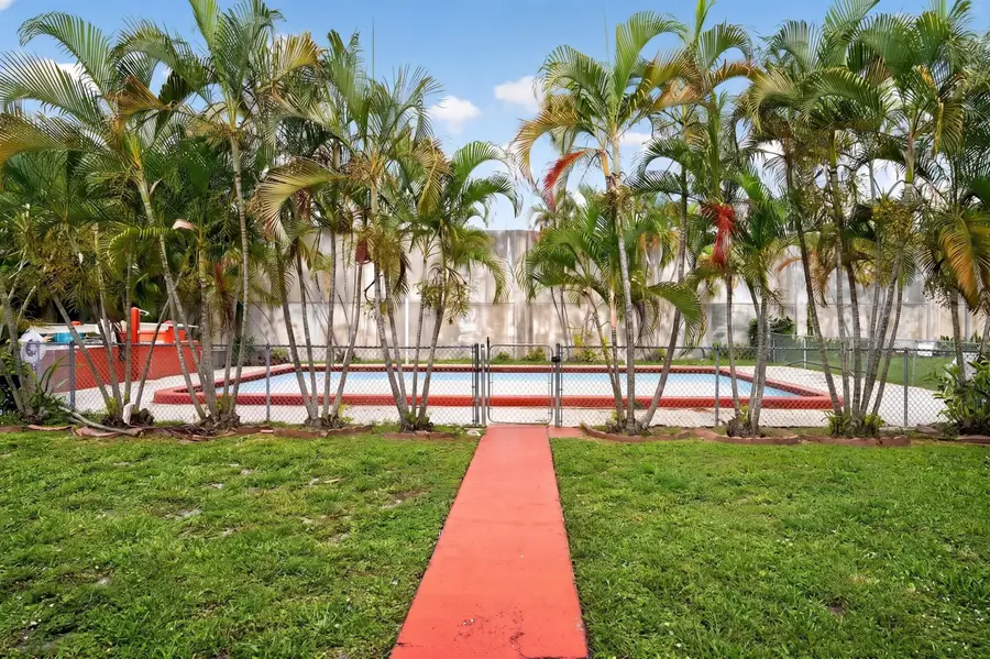 2918 Funston Street #35b, Hollywood, FL 33020 - #2