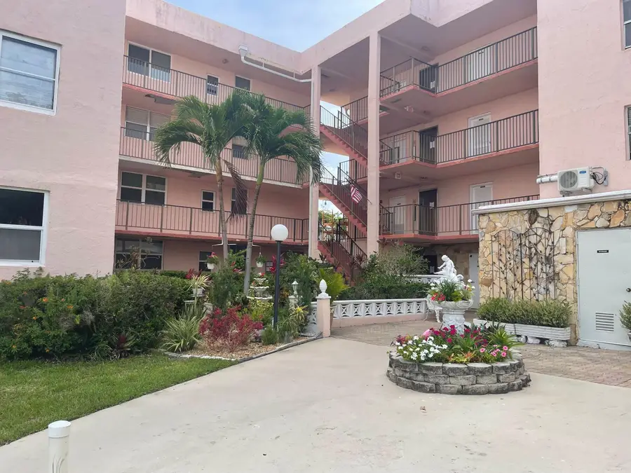 2851 Somerset Drive #111, Oakland Park, FL 33311 - #2