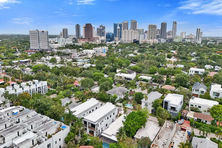 816 SE 12th Street, Fort Lauderdale, FL 33316 - #2