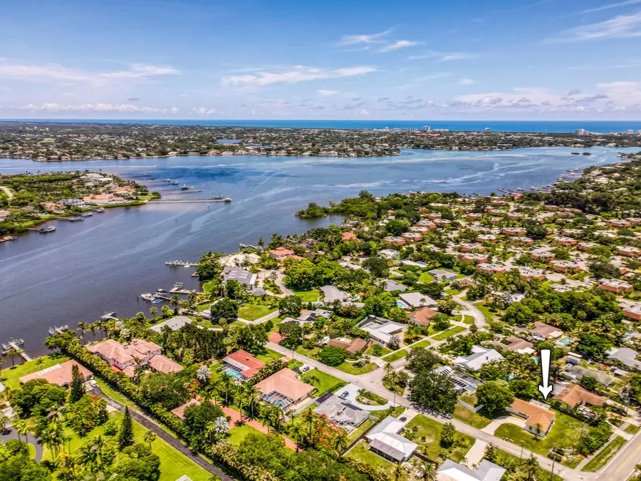 18020 Palm Point Drive, Jupiter, FL 33458 - #2