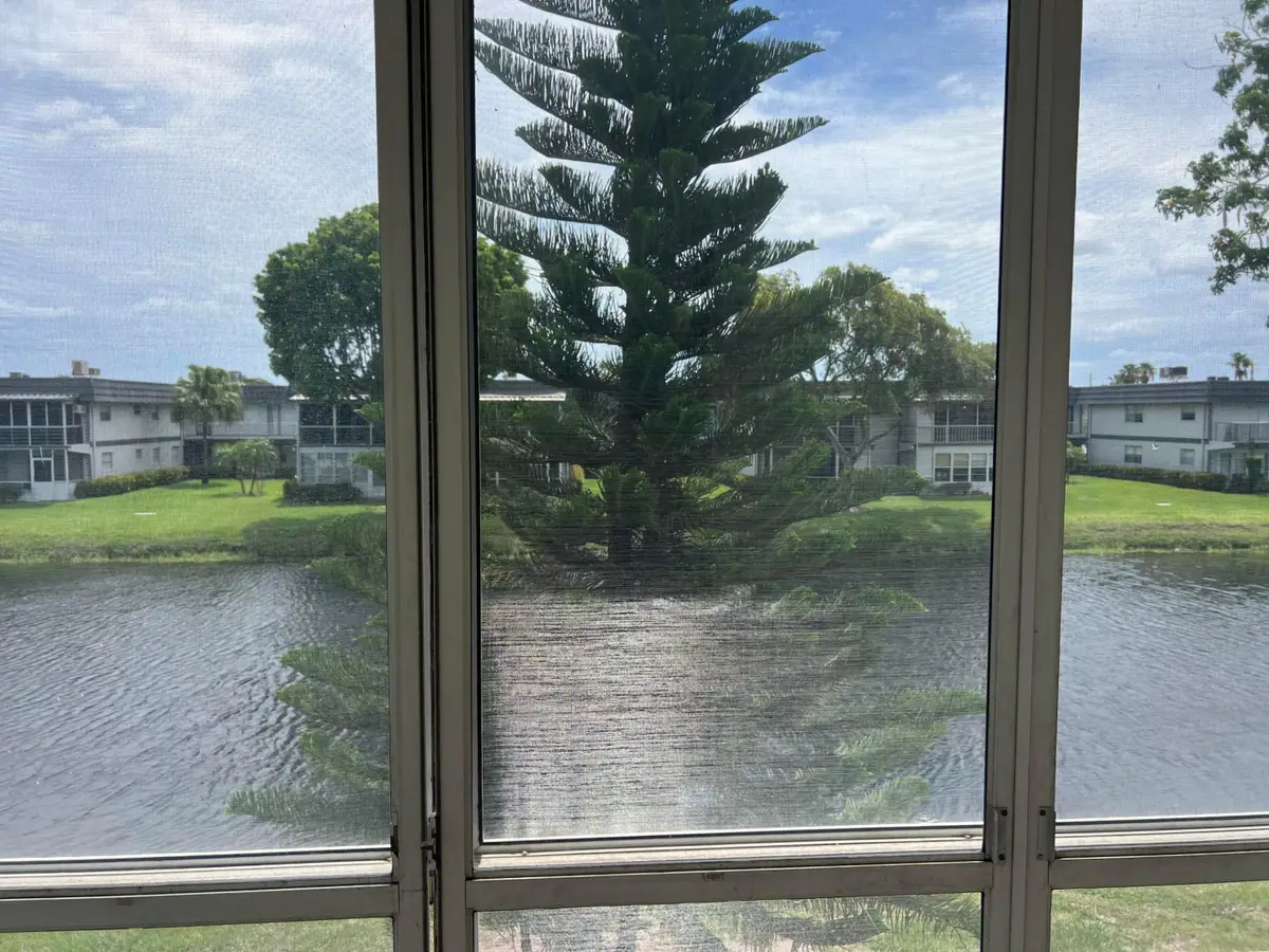 424 Saxony, Delray Beach, FL 33446 - #1