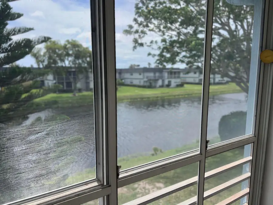 424 Saxony, Delray Beach, FL 33446 - #3
