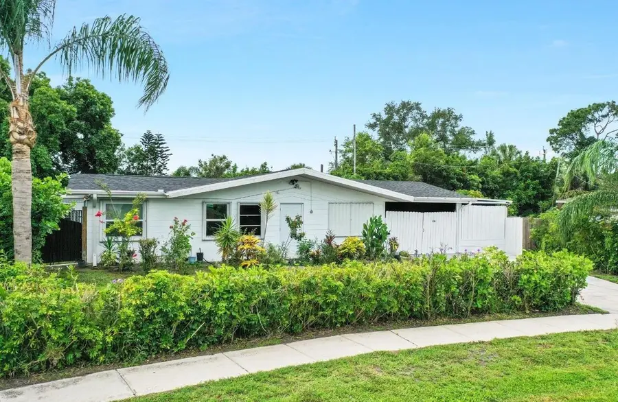120 Banyan Drive, Port Saint Lucie, FL 34952 - #2