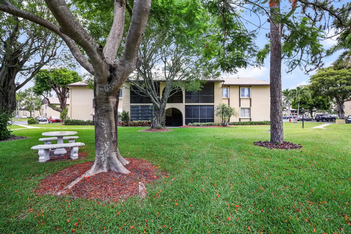 321 Pine Ridge Circle #C-2, Greenacres, FL 33463 - #1