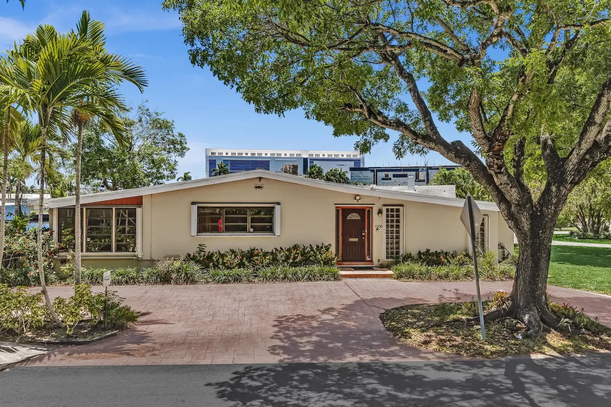 1300 Cordova Road, Fort Lauderdale, FL 33316 - #1
