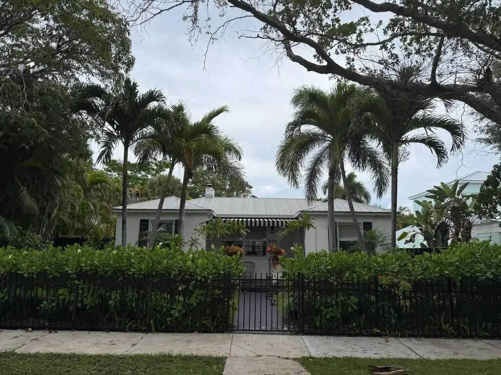 219 31st Street, West Palm Beach, FL 33407 - #1