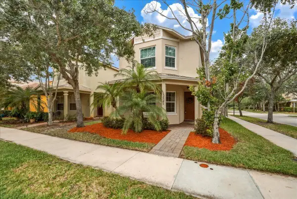 2583 SE Ruskin Drive, Port St Lucie, FL 34952