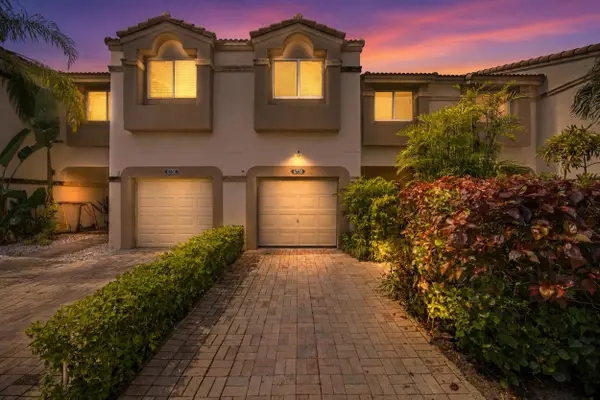 6738 Via Regina, Boca Raton, FL 33433