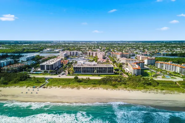 2727 N Ocean Boulevard #Unit 301, Boca Raton, FL 33431