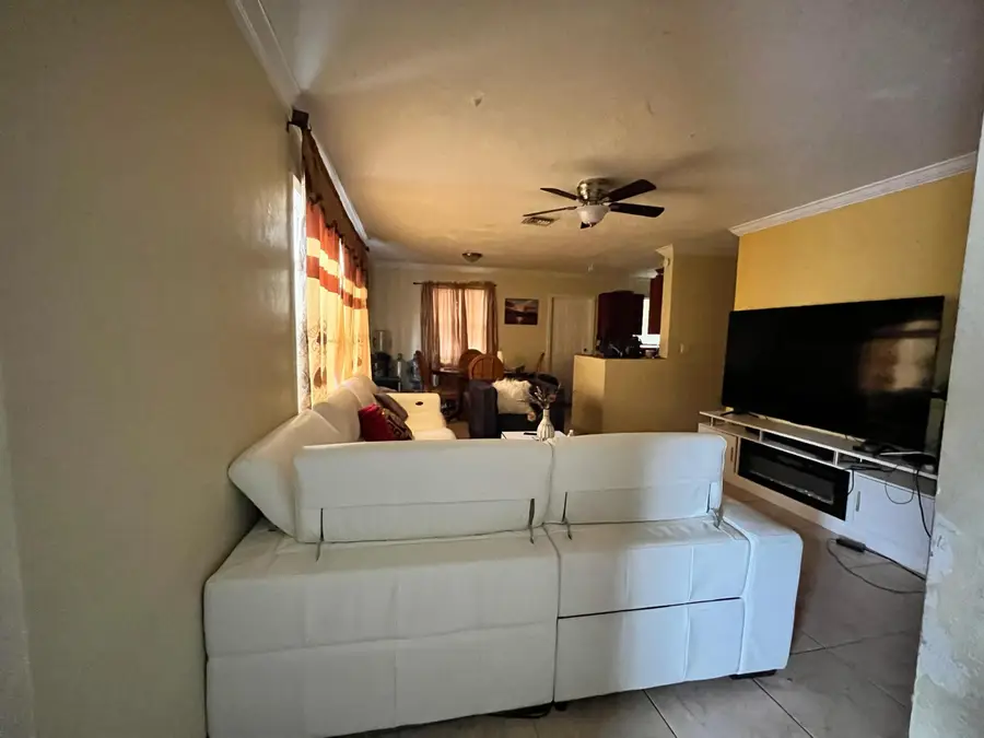 4730 NE 2nd Avenue Ne, Deerfield Beach, FL 33064 - #3