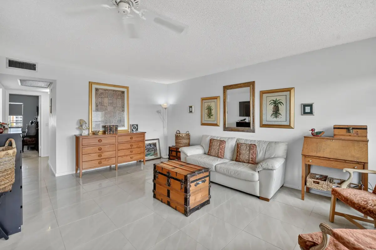 4024 Guildford E #4024, Boca Raton, FL 33434 - #1