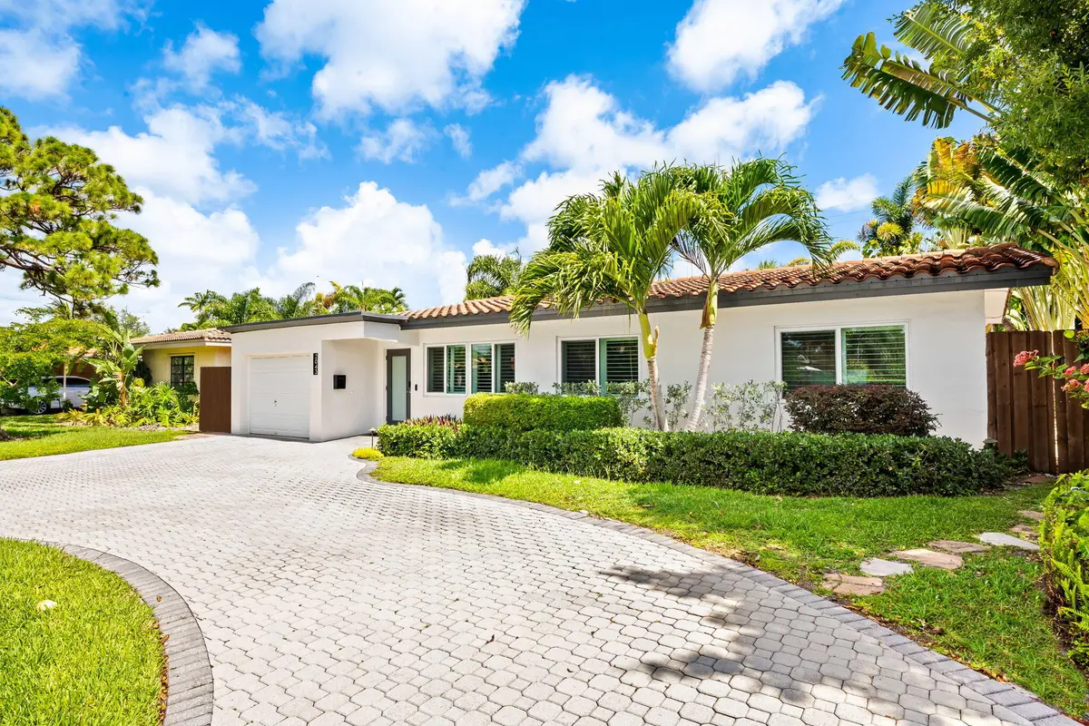 2043 NE 29th Street, Fort Lauderdale, FL 33306 - #1