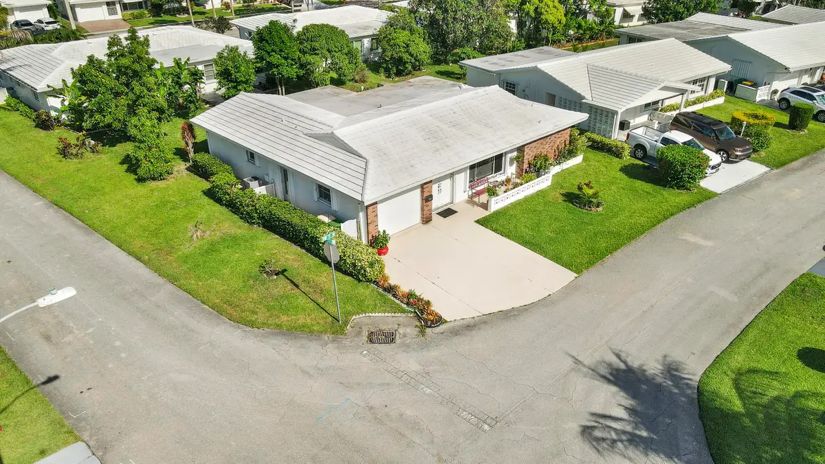 7204 NW 71st Avenue, Tamarac, FL 33321 - #1