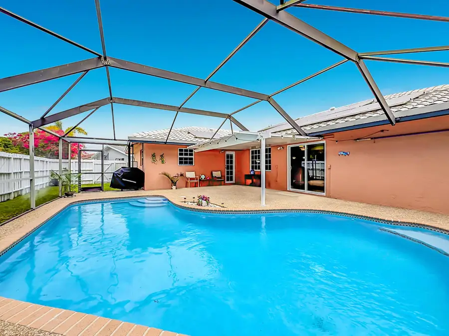 851 E Plantation Circle, Plantation, FL 33324 - #3