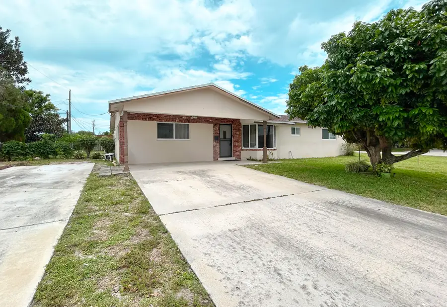 441 SW 6th Avenue, Boynton Beach, FL 33435 - #3