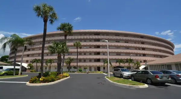 1319 E Hillsboro Boulevard #208, Deerfield Beach, FL 33441