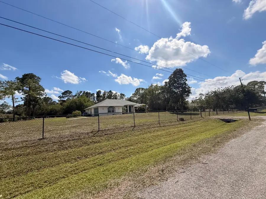 17770 75th Place N, The Acreage, FL 33470 - #2